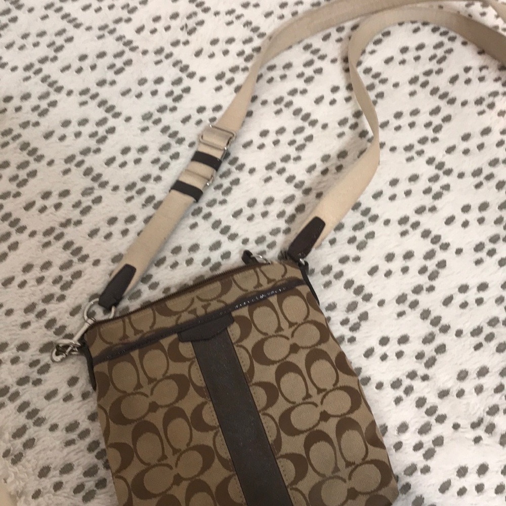 Coach shoulder strap purse